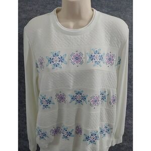Cream Quilted Sweatshirt Embroidered Floral‎ Gem Detail Long Sleeve Crew L
